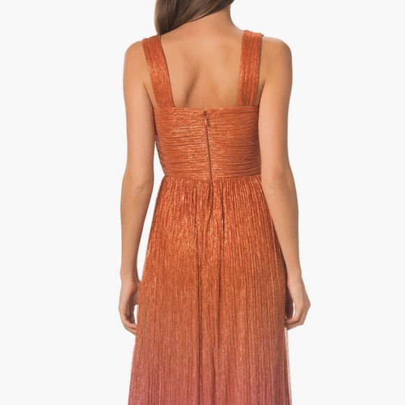 open lace back dress Amazon.com: Dress the Population Womens Maren Fit and Flare Midi Special  Occasion, Poppy Multi, XX-Small US : Clothing, Shoes & Jewelry